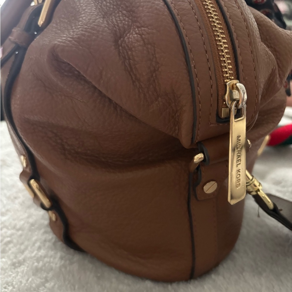 Michael Kors Bedford Larg Satchel in Acorn Brwn & Dooney&Bourke wristlet - Picture 13 of 14
